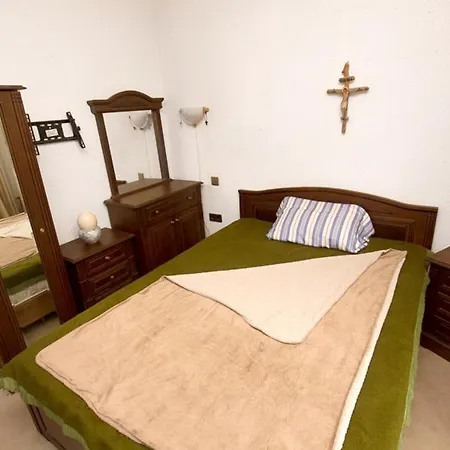 Casa vacanze Holiday Epar.od. Eleftheroupolis Folias Khrisokastron
