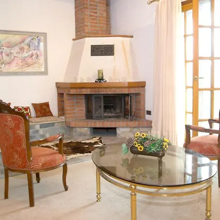 Holiday Epar.od. Eleftheroupolis Folias Casa vacanze